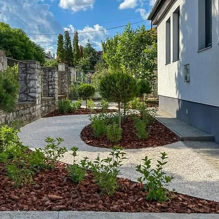 Villa Luxbor